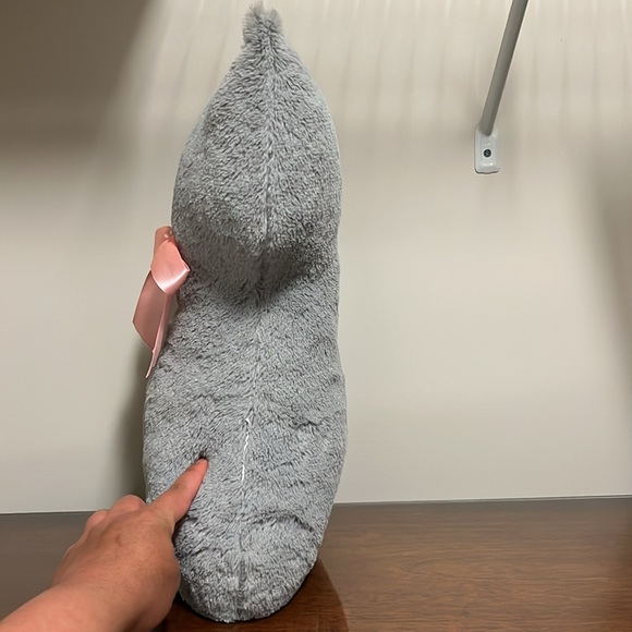 Gray Cat With Pink Bow Silhouette Decorative Plush Pillow - Picture 4 of 6